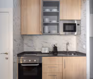 Carrer de Service Apartments