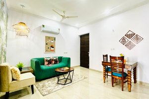 Wide Road Gurgaon Serviced Apartment