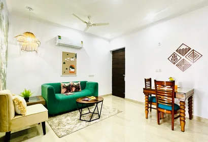 Wide Road Gurgaon Serviced Apartment