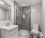 Woodhouse Plaza (Flat 6 and 9)