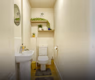 Inviting and Cosy 3 Bed Home | Free Wi-Fi