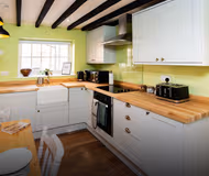 Beautiful Countryside Cottage | Peaceful Setting