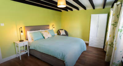 Beautiful Countryside Cottage | Peaceful Setting