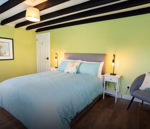 Beautiful Countryside Cottage | Peaceful Setting