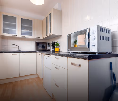 Cosy and Homely Annexe | Free Parking and Wi-Fi