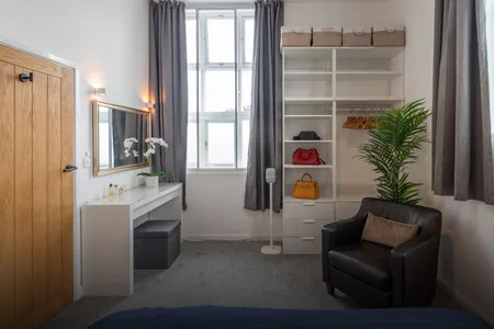 Incredible High-Tech Apartment | Free Parking