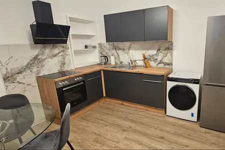 Horngasse, 5206 service apartment
