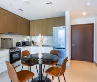 Comfy One Bedroom Apartment in 5242 Emmar