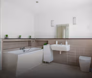 Beautiful & Spacious Home | Free Driveway Parking