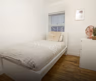 Inviting & Spacious Home | Free Parking | Hospital