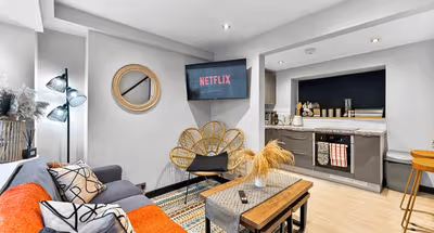 6 Hunters Street by Mia Partners