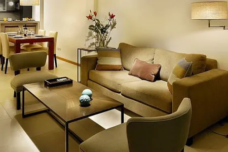 Harmonious Scalabrini Apartment