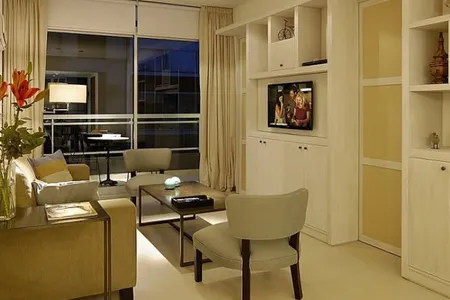 Harmonious Scalabrini Apartment