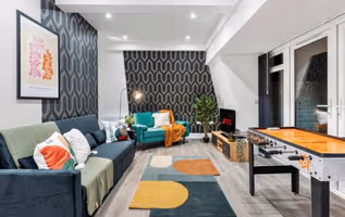 The Penthouse, Crescent Road by Mia Partners