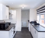 Greenhead Drive by Mia Partners