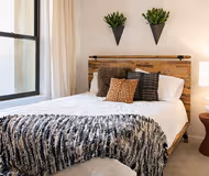 Outlook St Apartment