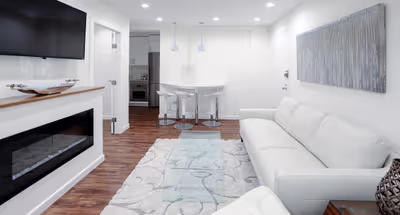 West 51st St Serviced Apartment