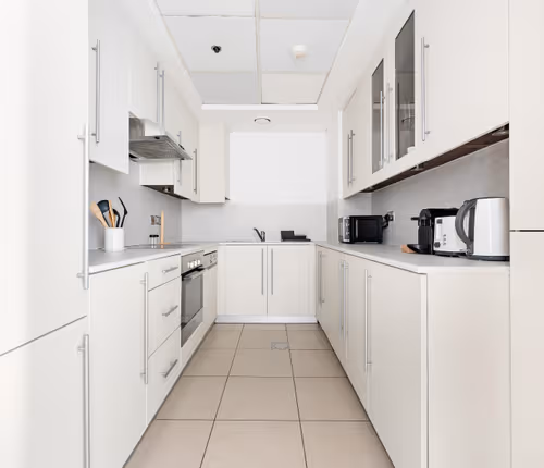 Downtown- 8 Boulevard Walk