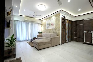 Kala Nagar Serviced Apartment