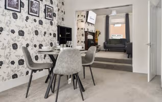 France Street by Mia Partners