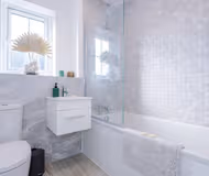 Lodgeside Avenue by Mia Partners