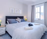 Lodgeside Avenue by Mia Partners