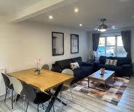 Kingsash Drive, Hayes House