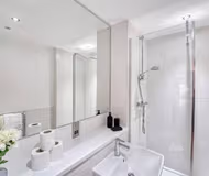 Apartment 402 Park Central