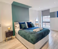 Apartment 402 Park Central