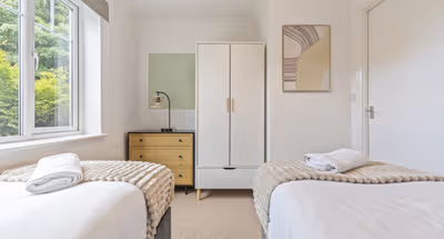 Sage Corner - Free Parking, FastWifi, SmartTV with Netflix by Yoko Property