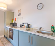 Sage Corner - Free Parking, FastWifi, SmartTV with Netflix by Yoko Property