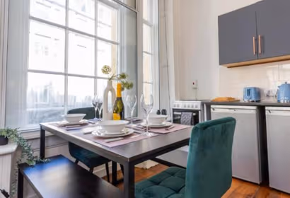 Clayton Street by Mia Partners