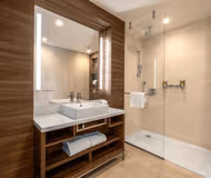 Arent Janszoon Serviced Apartment