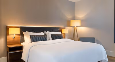 Arent Janszoon Serviced Apartment