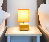 3 Bedroom House in City Centre - Sleeps up to 7 - Free Parking, Fast Wifi, Private Garden and Smart TVs by Yoko Property