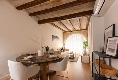 Sant Antoni Serviced Apartment