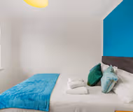 Sutton Crescent Apartment