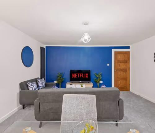 Sutton Crescent Apartment