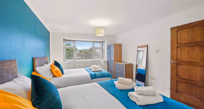 Sutton Crescent Apartment