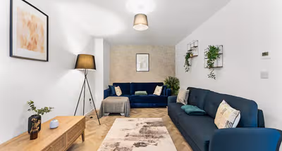 Living room at 20 Lacewood Close