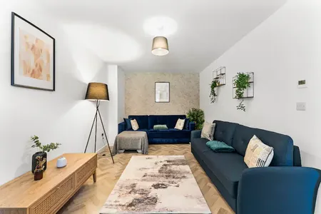 Living room at 20 Lacewood Close