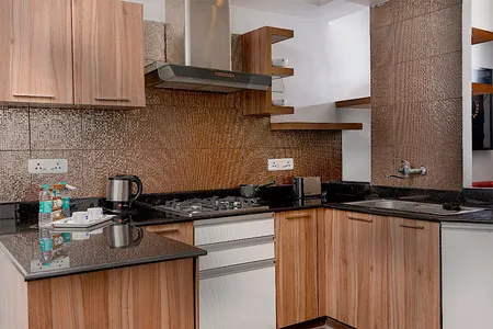 Cornwell Road Serviced Apartment