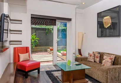 Cornwell Road Serviced Apartment