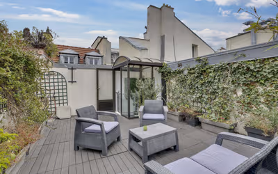 A 135m2 Rare Super Luxury Gem next to Les Halles - Private Terrace 35m2