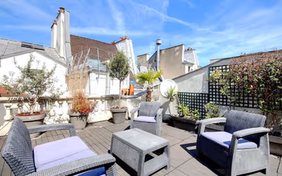 A 135m2 Rare Super Luxury Gem next to Les Halles - Private Terrace 35m2