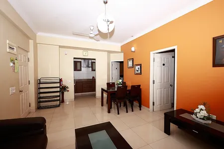 Aces Cross Lane Service Apartment