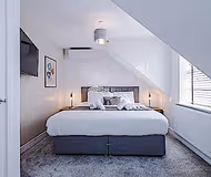 Monton Townhouse