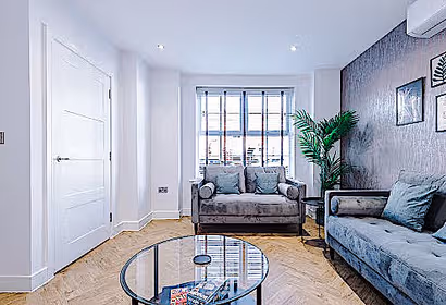 Monton Townhouse