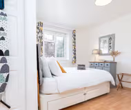 Stanhome Drive by Mia Partners