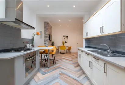 Stylish, Luxury 2 Bed Apartment